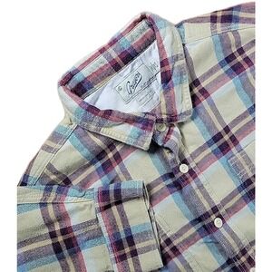 Grayers Clothiers Flannel Shirt XLarge TAN Red Plaid Outdoors Long Sleeve Retro‎